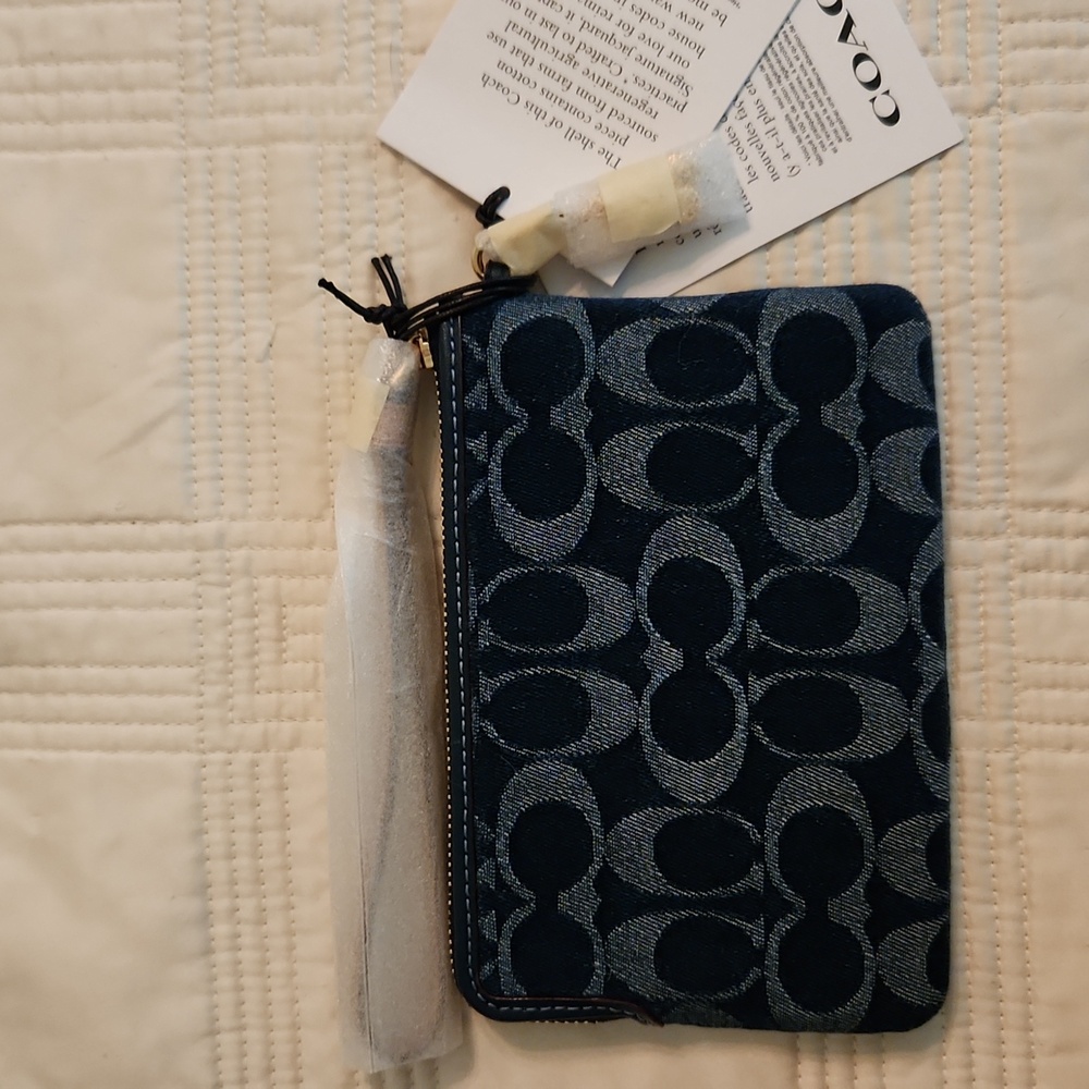 Coach Corner Zip Wristlet in Signature Denim - Picture 3 of 5